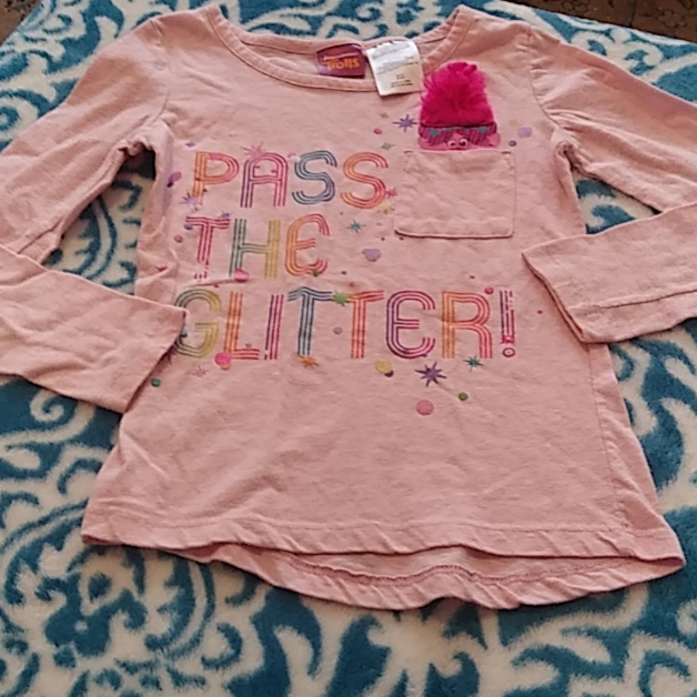 Size 6 longsleeve trolls tee